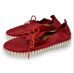 Django & Juliette Huston Red Leather Sneaker 7.5